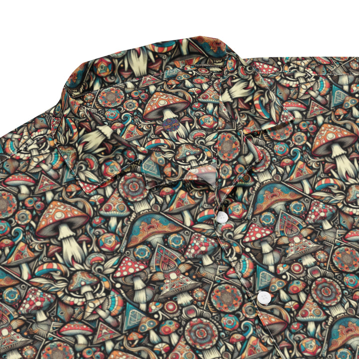 Close-up of GeoMush shirt collar – trippy sacred geometry with mushroom details for psychedelic rave style.
