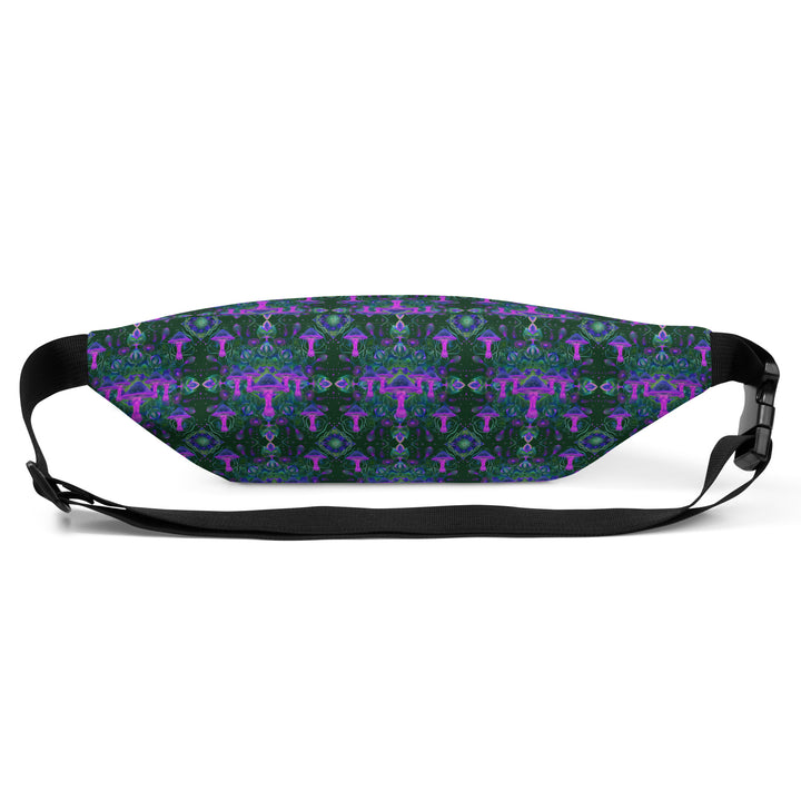Flat back of Mushdalla waistbag – bold geometric pattern for EDM lovers and sacred style travelers